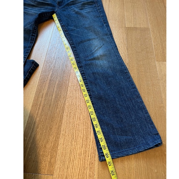 True Religion Women's Blue Jeans Boot Cut Made in USA Size 34 - Picture 8 of 9